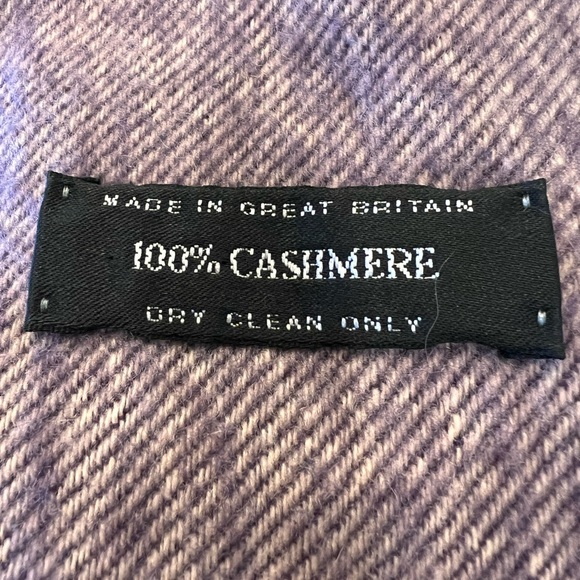 Chanel Cashmere Rue Cambon Large Shawl Or Scarf - Picture 4 of 4